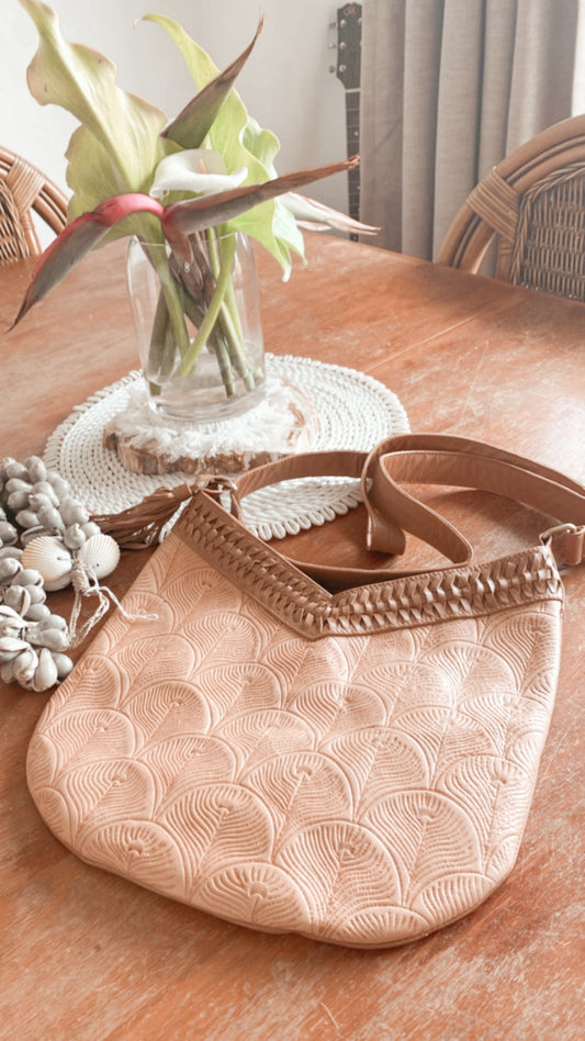 The Natural Traveller Bag
