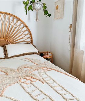 Palm Throw