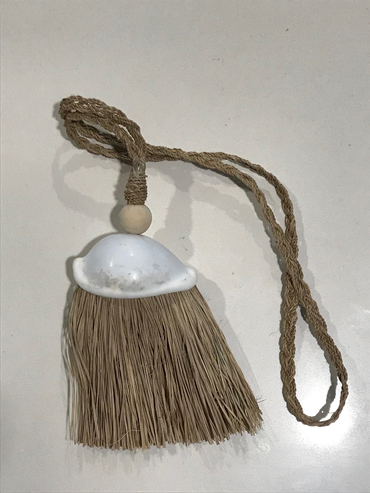 SHELL SEA HANGER